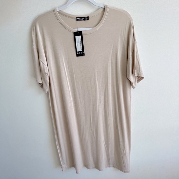 Nasty gal Oversized T Shirt Dress - Picture 2 of 4